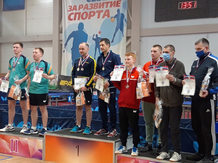 Павел Коткин – чемпион Архангельской области по настольному теннису среди мужских пар