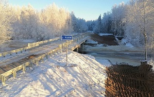 В Приморском районе капитально отремонтирован мост через реку Лапа