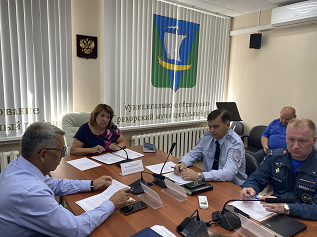 Члены антитеррористической комиссии Приморского района обсудили готовность образовательных учреждений к новому учебному году
