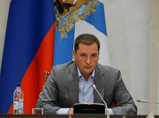 Александр Цыбульский поручил областному правительству усилить работу по информированию абитуриентов о возможностях получения профессий в регионе