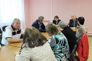 Валентина Рудкина провела встречу с активом в поселке Катунино