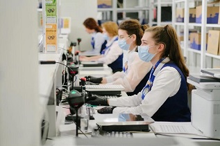 Жители Архангельской области в 1,5 раза чаще стали покупать страховку ОСАГО на почте