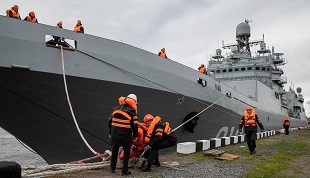 Большой десантный корабль «Иван Грен» покинул столицу Поморья